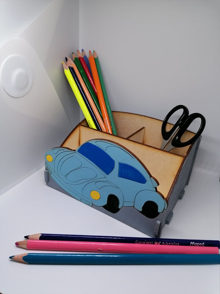 Tužkovník - auto barevné