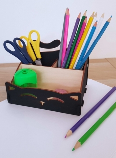 Tužkovník - kočka černá