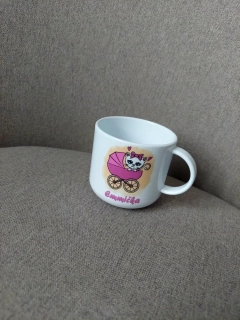 Plastový hrneček malý - kočka v kočárku